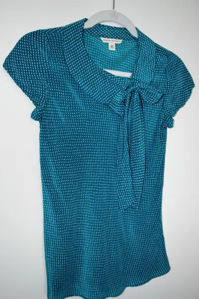 Women's Banana Republic XS 100% Silk Blouse/Shirt/Top, View more