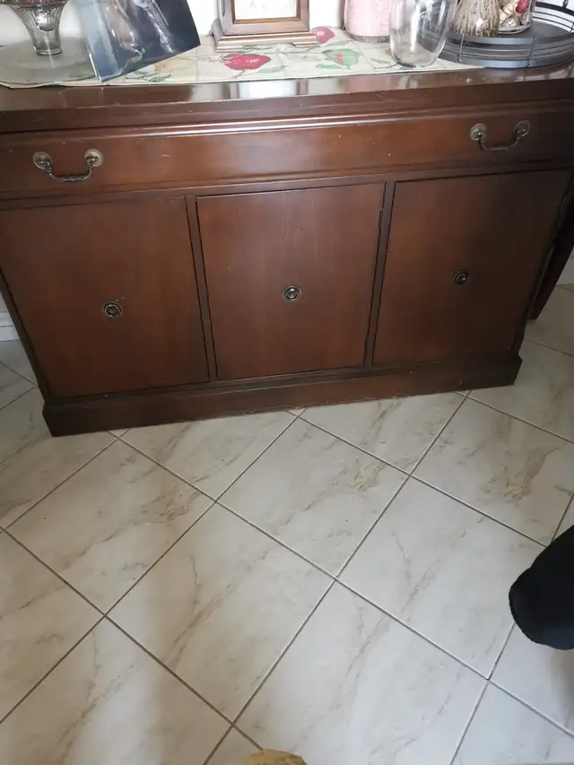 Vintage wood buffet with glass hutch (not shown) in Hutches & Display Cabinets in Timmins - Image 3