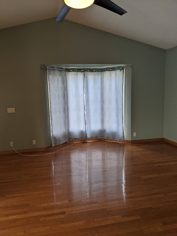 Main floor for rent in Riverbend Long Term Rentals Calgary Kijiji