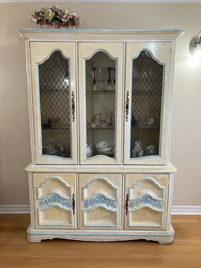 dining room set (buffet/ hutch and six matching chairs), View more