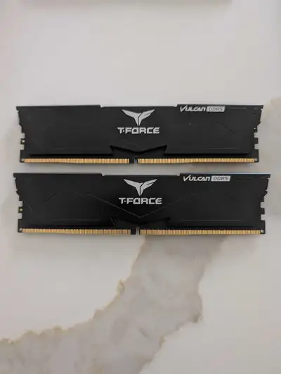 32GB DDR5 6000MHz CL30 T-Force Vulcan, View more