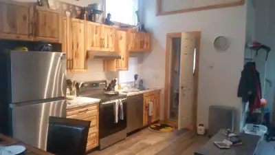 Shop with living space for rent