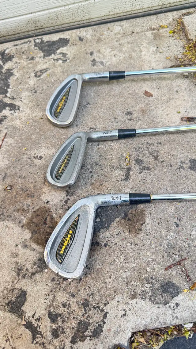 MacGregor Golf Irons (3-piece) with Tour Tech Grips in Golf in City of Toronto - Image 4