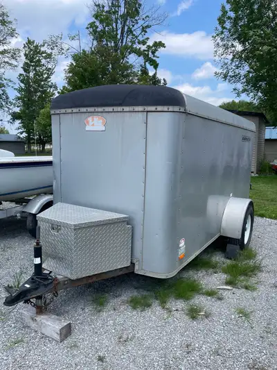 2006 5x10 Roadmaster enclosed trailer Trailer is in Ramara for pickup With Ownership