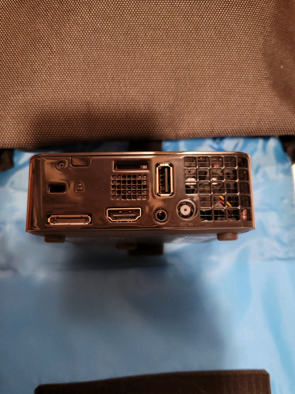 Projecteur Mini HDMI DELL in General Electronics in Longueuil / South Shore - Image 3