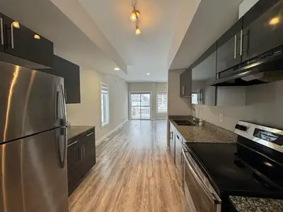 ️ WATER INCLUDED – Modern 2BR Townhouse-Style Condo by U of M! Available August 1st | Pet Friendly |...