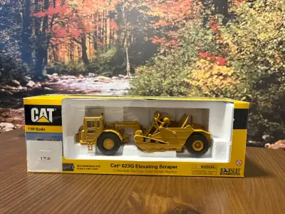Norscot 1/50 Cat 623G Elevating Scraper , View more