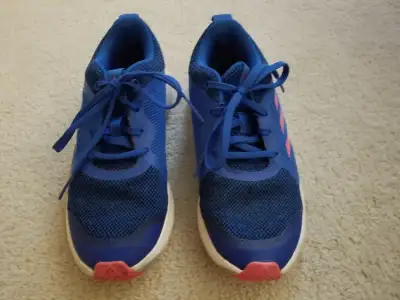 Girl's Adidas Sneakers, View more