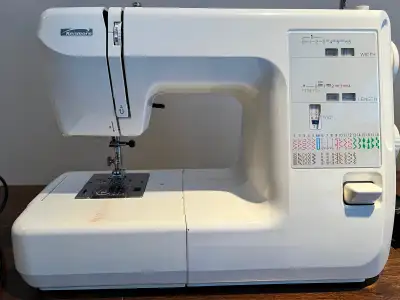 STURDY Kenmore Sewing Machine $250 MODEL 385 Very clean machine with reliable Kenmore motor. You wil...