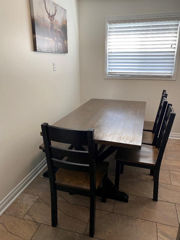 Harvest Dining Table with Matching Chairs, Bench and Stool in Dining Tables & Sets in Kawartha Lakes - Image 2