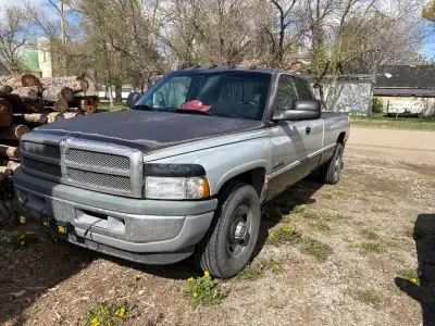 Putting this up for sale before I start parting it out 12 valve oroginal KM unmolested but regular m...