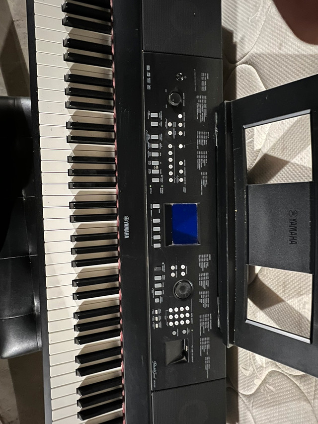 Yamaha Portable Grand piano in Pianos & Keyboards in St. Catharines - Image 3