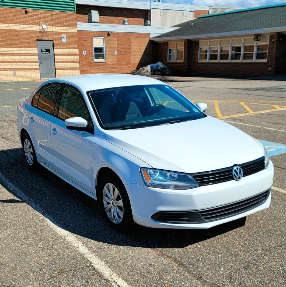 2014 vw jetta, 5speed manual.