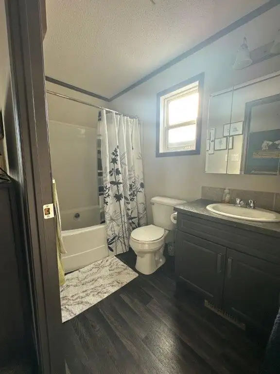 HOUSE FOR SALE FLAXCOMBE SK in Houses for Sale in Saskatoon - Image 22