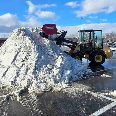 COMMERCIAL SNOW REMOVAL - TORONTO AFFORDABLE SEASON RATES, View more