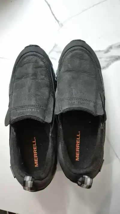 Merrell winter shoes sz 9 men, View more