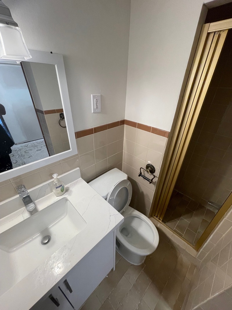 Newly renovated walkout basement for rent in Scarborough from ju Long