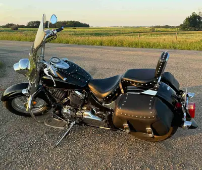 2013 Yamaha V Star 650 – Clean, Comfortable & Ready to Ride Looking for the perfect beginner cruiser...