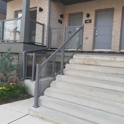 1 bedroom apartment, 850 Sq ft. Parking, internet, washer dryer and utilities inured.