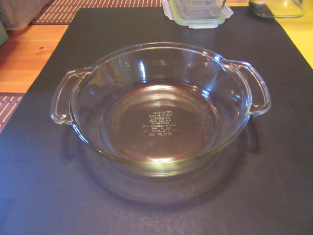 ANCHOR HOCKING CASSEROLE // BOWLS in Other in Bedford - Image 3