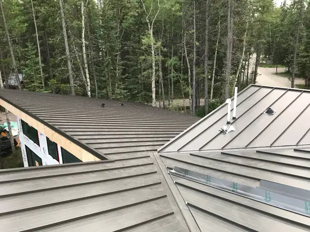 Professional Roofing Services – Free Estimates! in Roofing in Calgary - Image 5