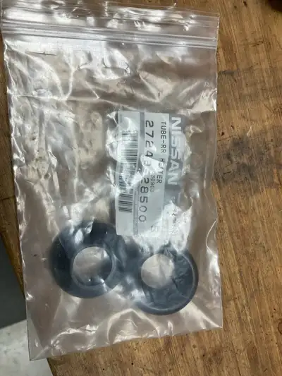 2 new heater hose grommets for firewall