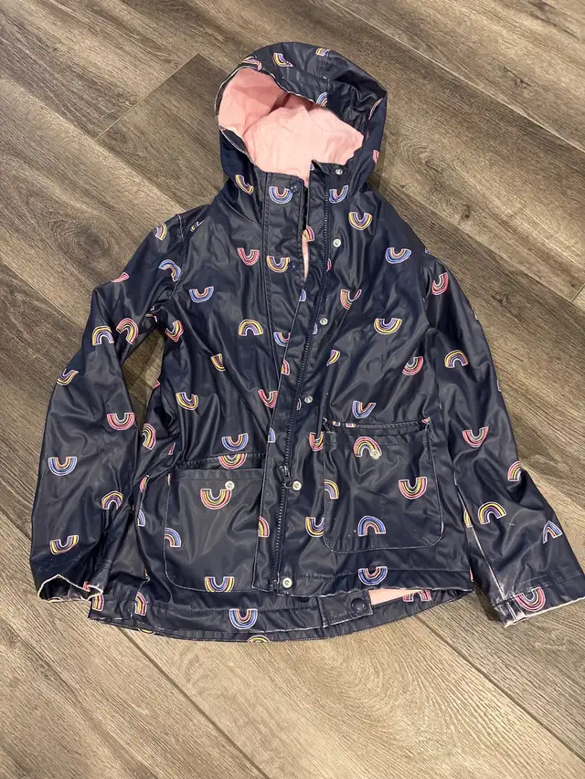 Joe Fresh rainbow rain jacket (size 10-12) in Kids & Youth in Kitchener / Waterloo - Image 2
