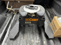 Curt Fifth wheel hitch - Chevrolet GMC
