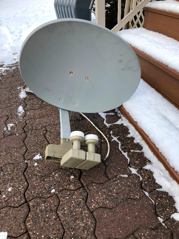 Satellite Dishes For Sale $25 in General Electronics in Thunder Bay - Image 2