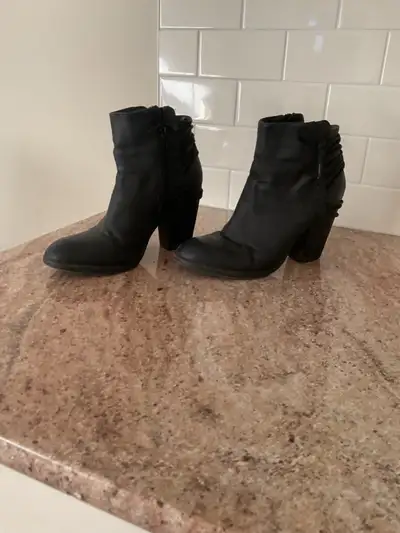 Steve Madden Ladies Ankle Boots, View more