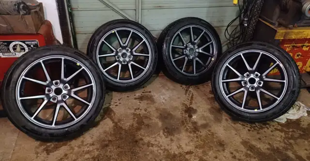 Tesla Model 3 Bridgestone Factory wheel and tire set 235/45R18 in Tires & Rims in Owen Sound - Image 3