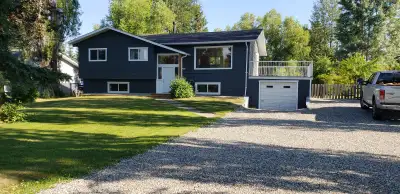 5 Bed, 3 Bath Home – South Quesnel – Available August 1st! Spacious and well-maintained 5-bedroom, 3...