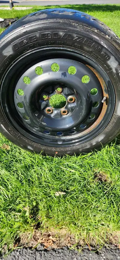 16" Winter steel rims with 5 x 114.3 bolt pattern. Came off a 2012 Nissan Sentra Tires are shot but...