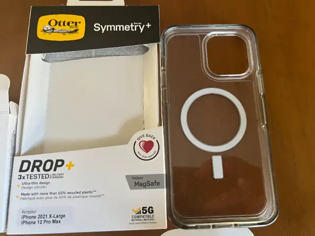 Apple iPhone 12 or 13 Pro Max Otterbox and MagSafe Charger. in Cell Phones in Kitchener / Waterloo - Image 8