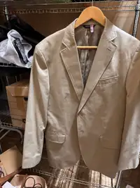 Blazers / Suit Jackets