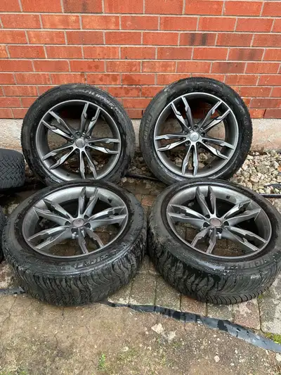 Selling a Set of 19” BMW X5 Rims On Michelin Alpine Tires. Tires have low tread left Came off a 2019...