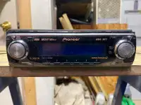 PIONEER DEH - P4600MP CD PLAYER CAR STEREO