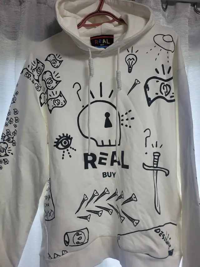 REAL BUY SWEATER XS BRAND NEW $40 Total63735875335681121