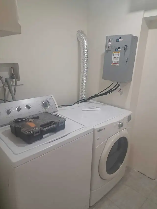 Turn all regular washers and dryers into a paid box timer in Washers & Dryers in Kitchener / Waterloo - Image 6