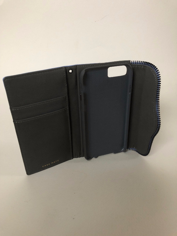 Rebecca Minkoff Leather Case-Mate Folio for iPhone 6/6S in Cell Phone Accessories in City of Toronto - Image 4