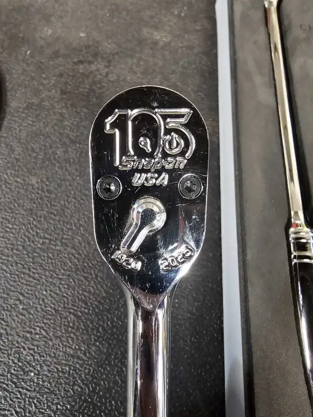 2 limited snap on 105 anniversary 3/8 ratchets with foam in Hand Tools in Winnipeg - Image 7