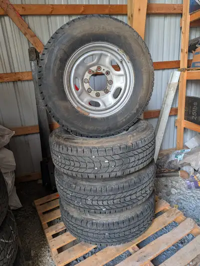 I am offering a set of 4 Firestone Winter Force snow tires. Tread is great as the truck was stored i...