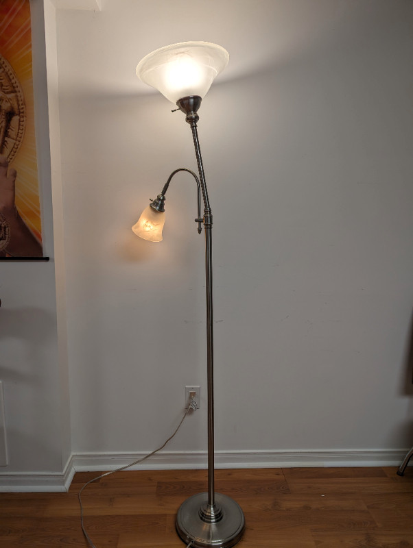 Beautiful Floor Lamps in Indoor Lighting & Fans in Ottawa