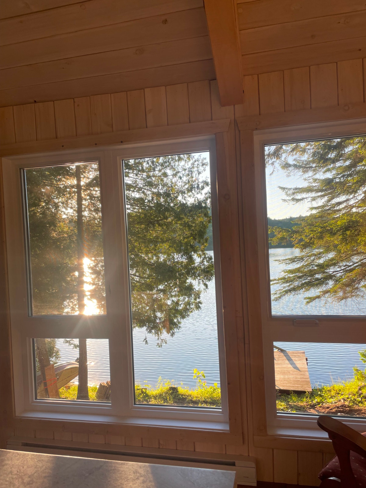 Chalet a louer a Rawdon, bord de lac, 2 cc,  foyer, poele,  5 mo — photo 2