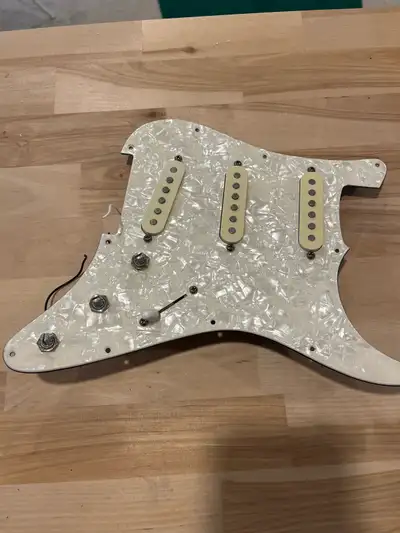 MIM strat loaded pick guard, View more