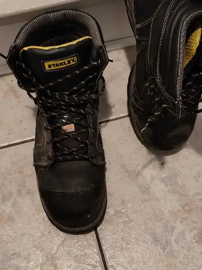 Steel toe boots, View more