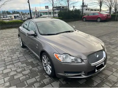 2010 Jaguar XF, premium luxury trim 5.0 L V8 engine Alway serviced at Jaguar Last service date on De...
