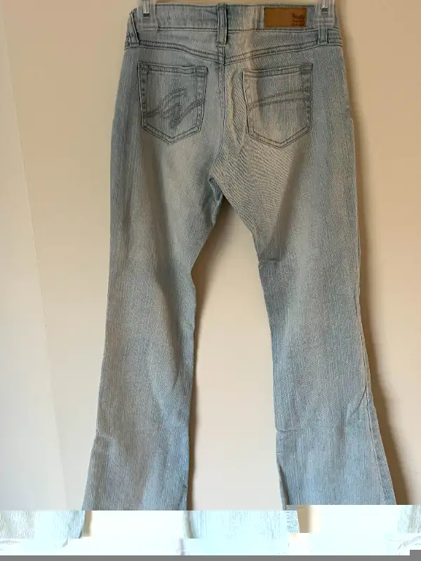 Garage Flare Jeans in Women's - Bottoms in Delta/Surrey/Langley - Image 3