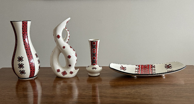 Ukrainian Ceramics - 4 pcs sold as lot. in Home Décor & Accents in St. Catharines