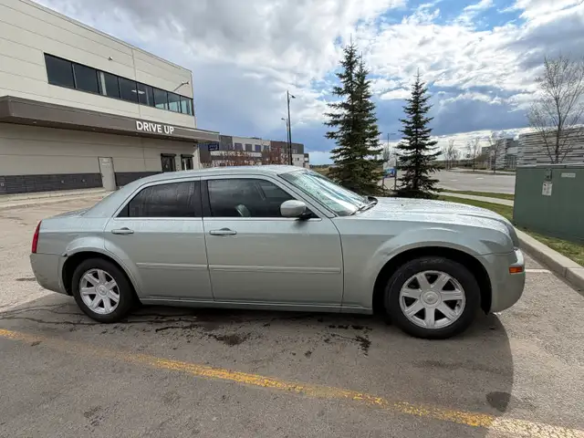 Chrysler 300485448150994790401